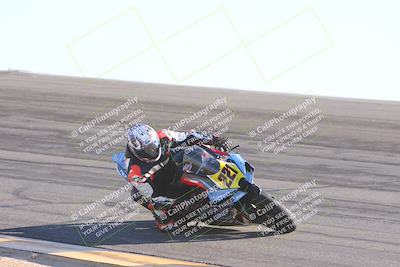 media/Nov-17-2024-CVMA (Sun) [[1fec520723]]/Race 11-Amateur Supersport Open/